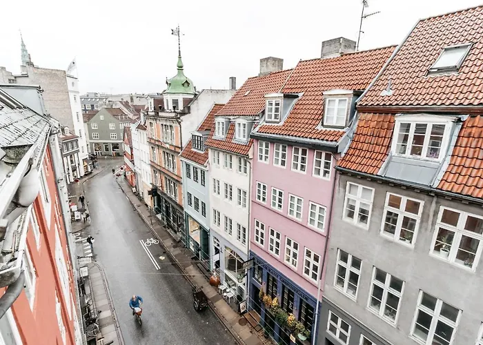 Apartment Perfect For Friends & Families 2 Bedroom In Cph