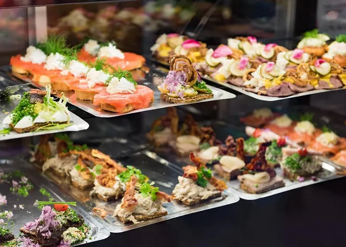 Apartment Perfect For Friends & Families 2 Bedroom In Cph